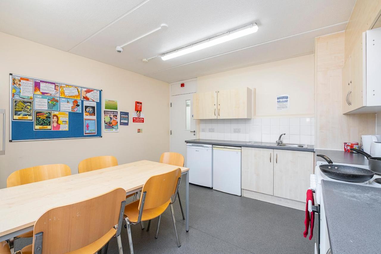 Private Rooms In Colindale - Sk The Hyde Экстерьер фото